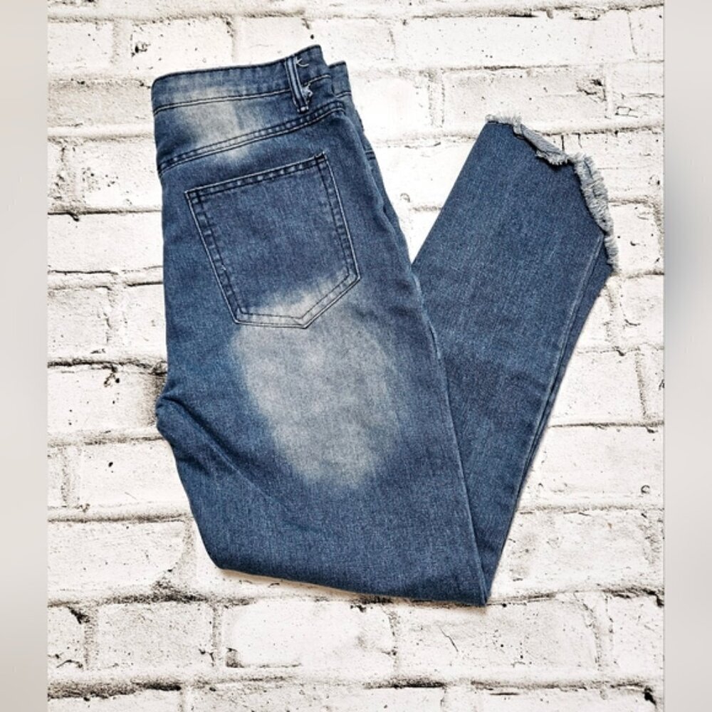 Misslook Highwaist Distressed Raw Hem Denim Jeans